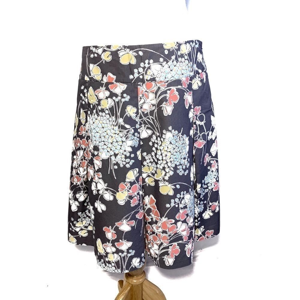 NWOT Talbots Gray Skirt w/ Floral Pattern